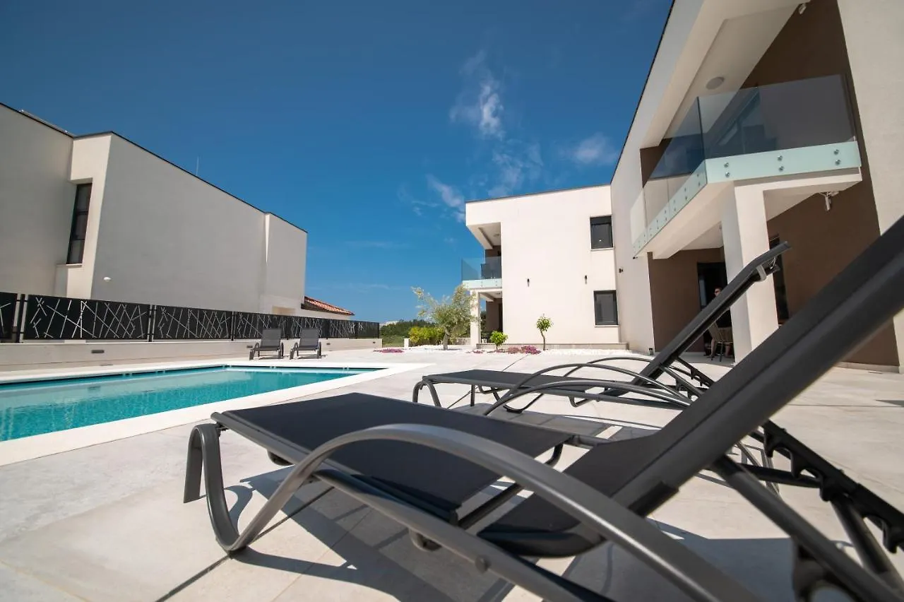Vrsi Seaside Heights Apartments 크로아티아