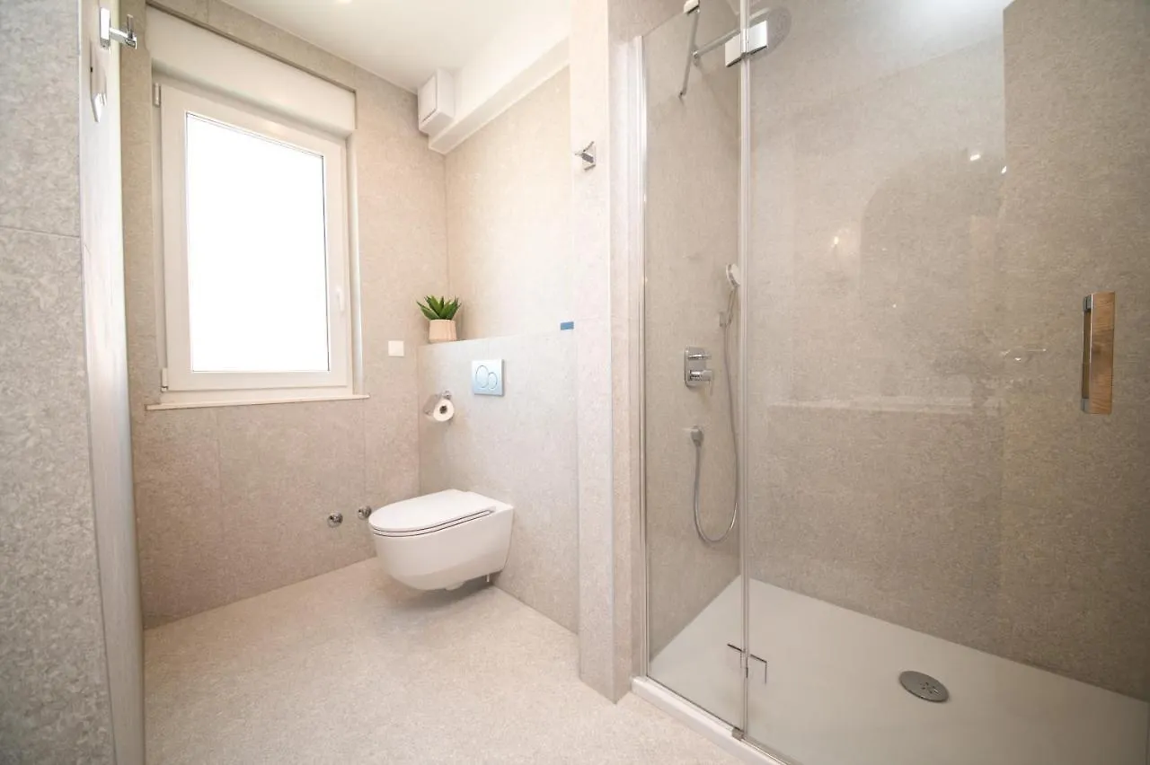 Vrsi Seaside Heights Apartments 0*,  크로아티아