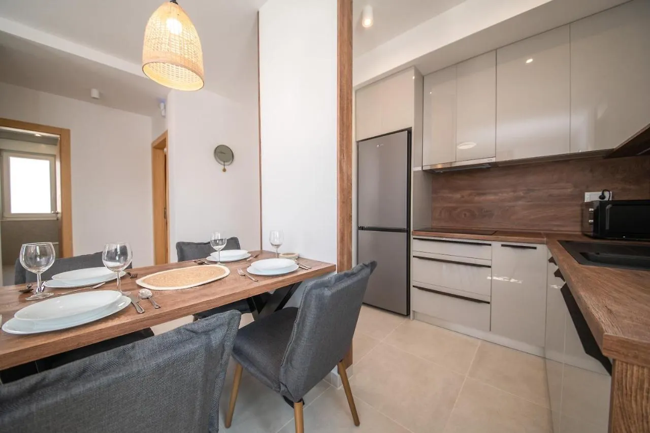 Vrsi Seaside Heights Apartments 0*,  크로아티아