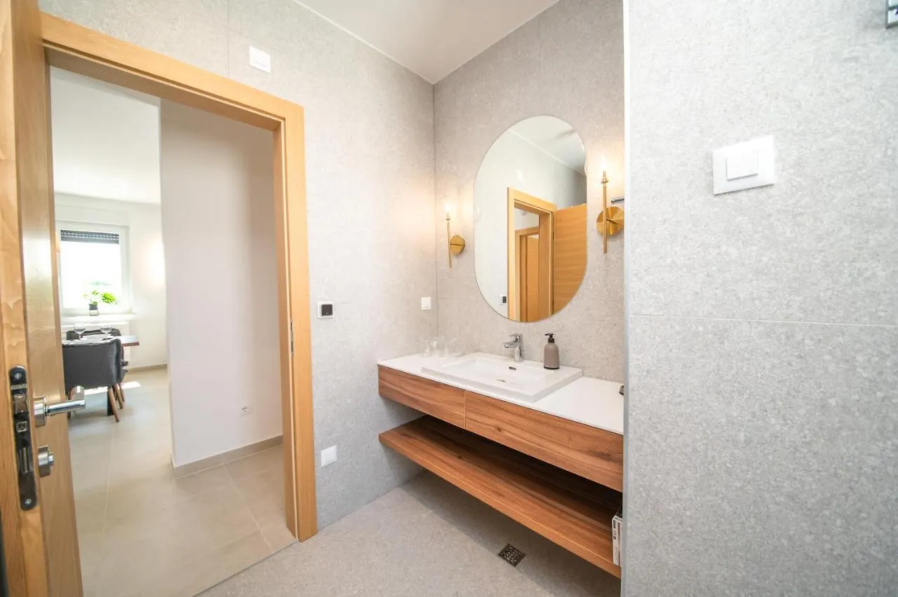 Vrsi Seaside Heights Apartments 크로아티아